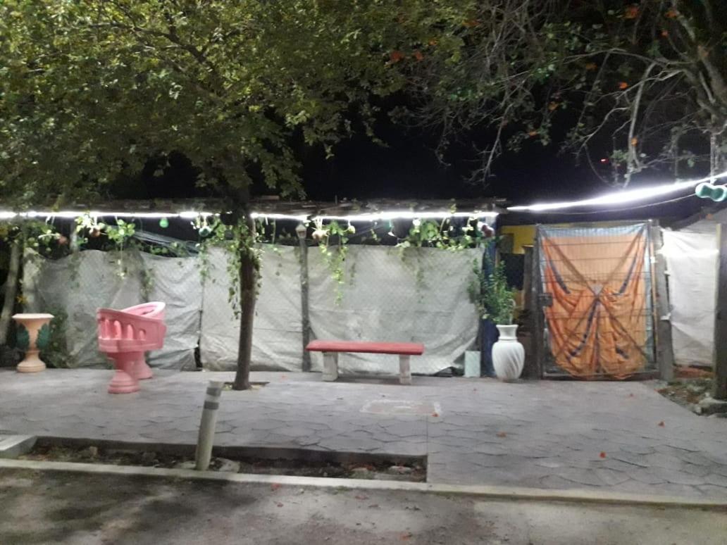 Hostal Y Camping Las G Bacalar Buitenkant foto