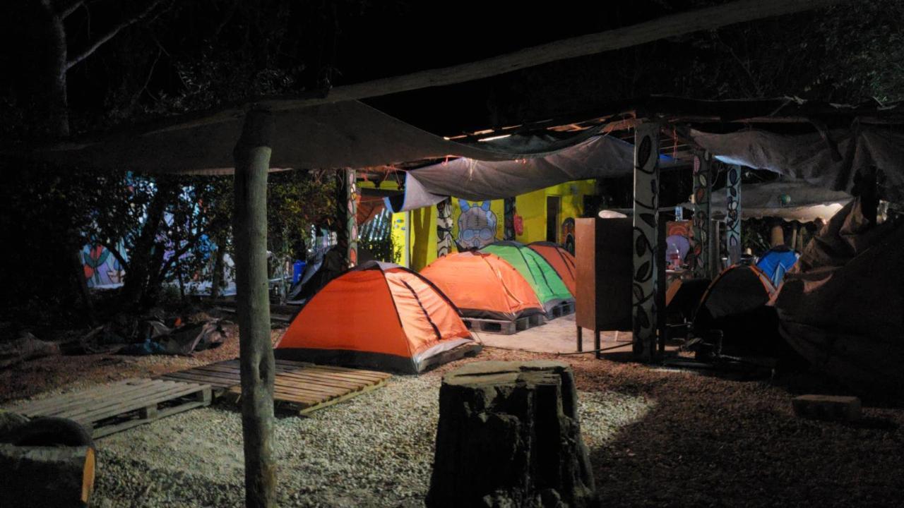 Hostal Y Camping Las G Bacalar Buitenkant foto