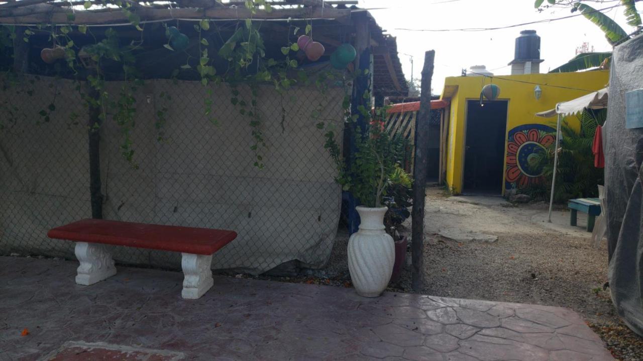 Hostal Y Camping Las G Bacalar Buitenkant foto