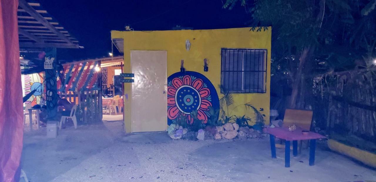 Hostal Y Camping Las G Bacalar Buitenkant foto